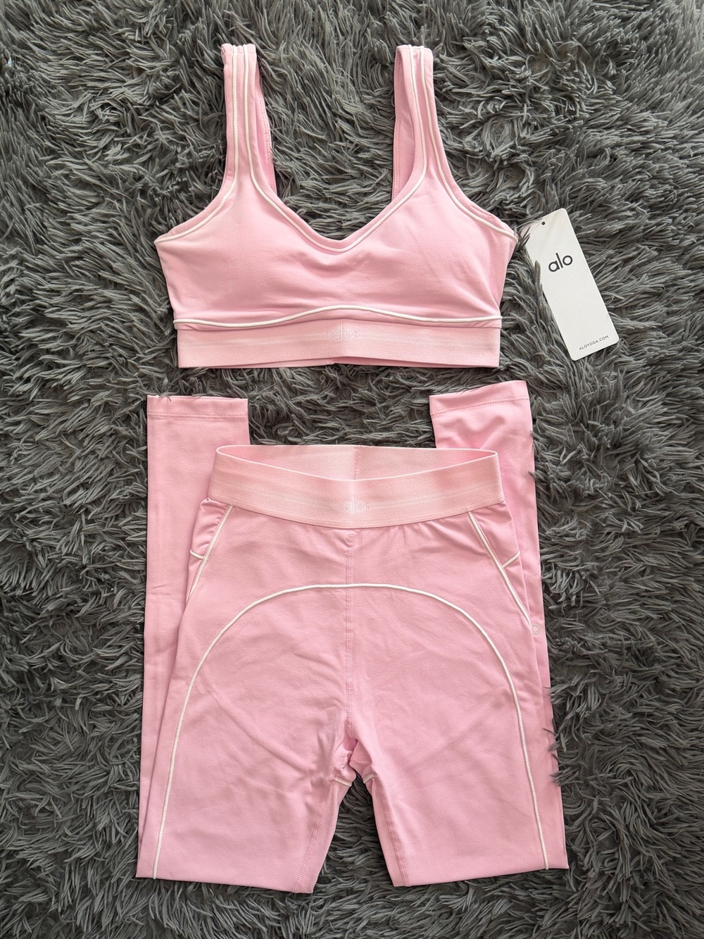 Alo Sports Bra & Legging Set